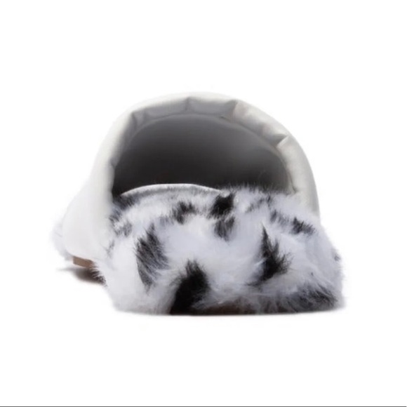White Fluff Slide with Polka Dot Fur Slipper or Sandal - Picture 2 of 9